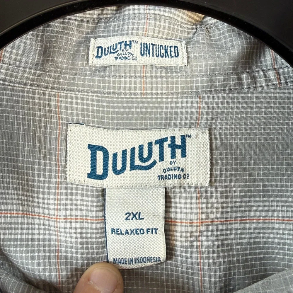 Duluth Trading Co Shirt Mens 2XL Grey Plaid Untucked Relaxed Fit Short Sleeve